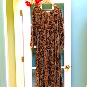 👑 Caron Joy Silk Maxi Dress 👑